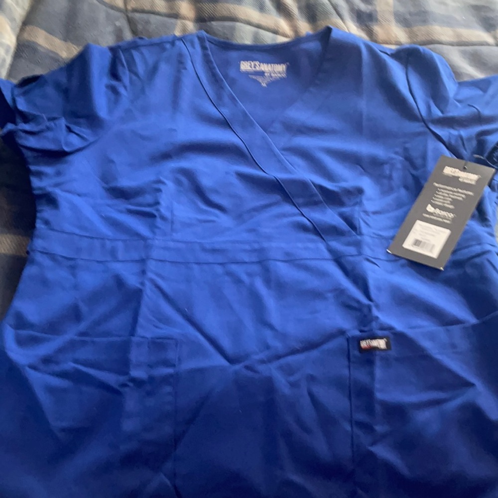 Blue short sleeve scrub top